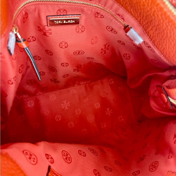 Tory Burch Vibrant Red Shoulder Bag - Picture 6 of 11